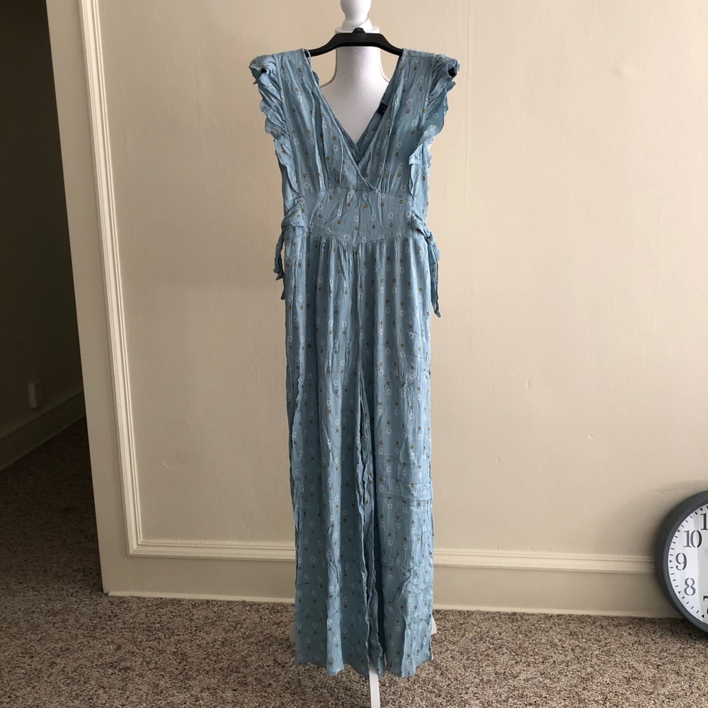Francesca’s Collections - Jumpsuit in Blue color